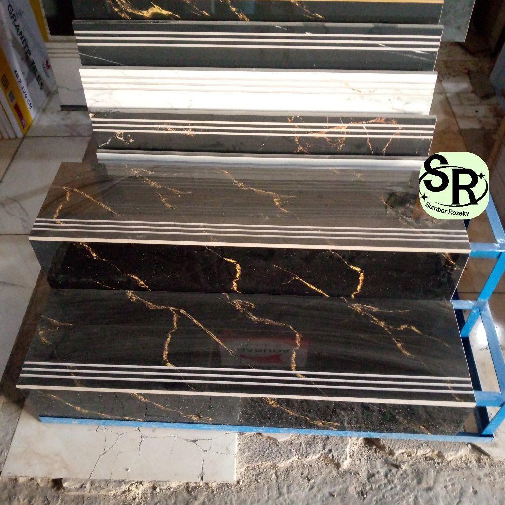 Granit Pijakan tangga Hitam motif Uk 30X100+20X100