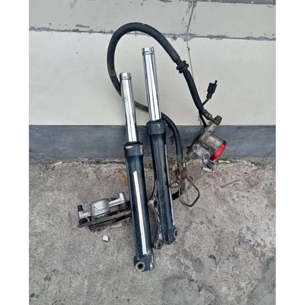 sokbreker depan Yamaha Mio Fino fi Mio soul GT+ kaliper rem depan cakram barang original cabutan mas