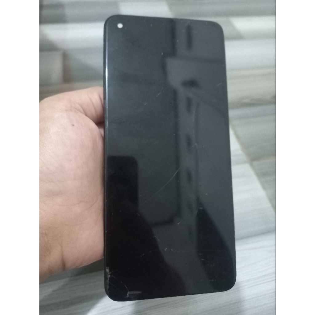 lcd dan frem realme 8 pro bukan ori copotan hp retak parah masih normal