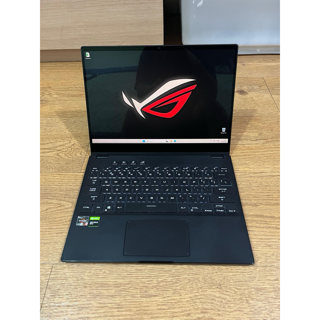 Laptop Asus ROG Xflow13 Ryzen 9 5900HS