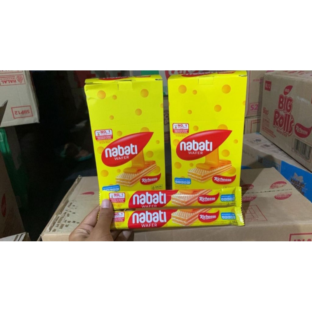 Nabati Wafer Keju Box /karton