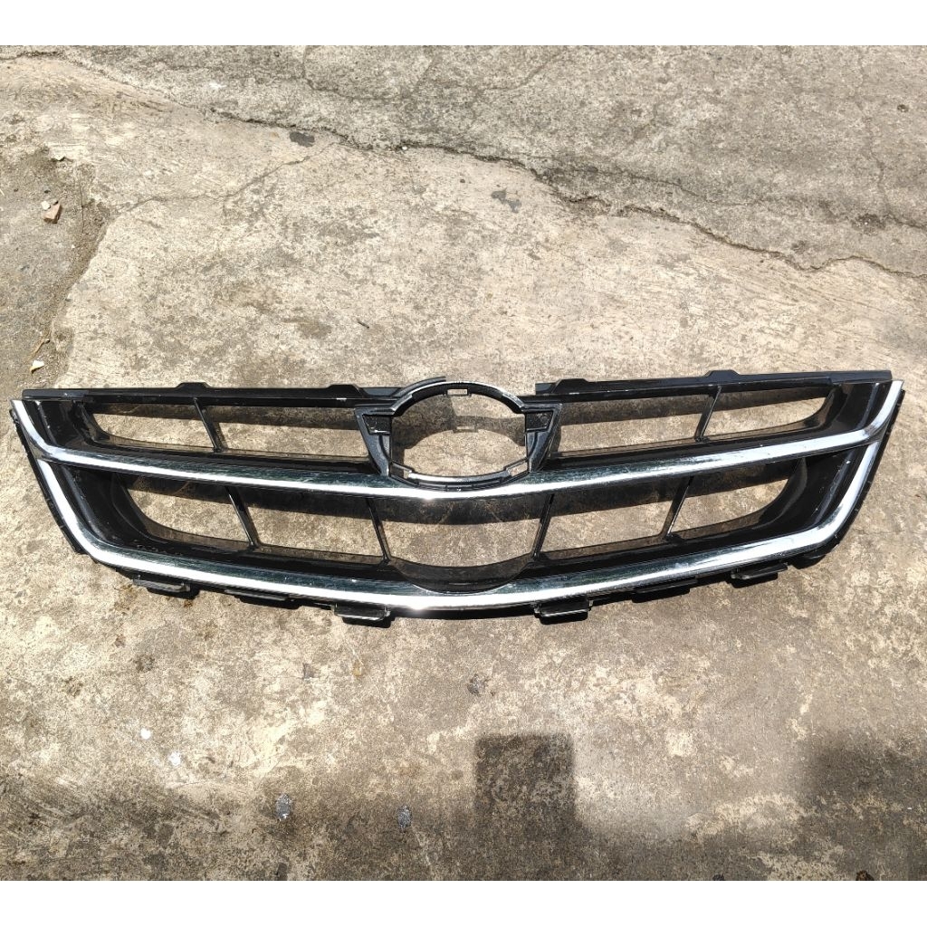 grill avanza vvti 2008 2009 2010 original