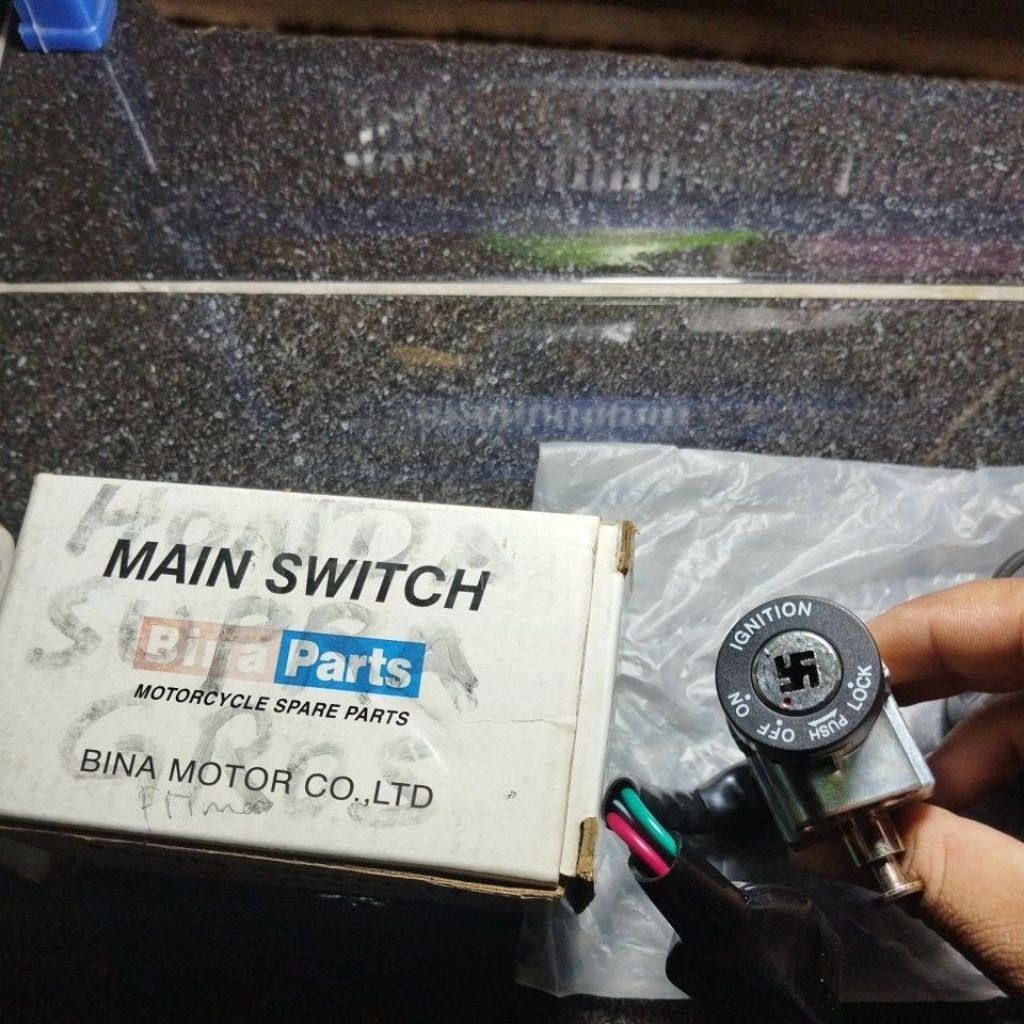 Original binapart bina parts part and accessories kunci kontak only Assy set main switch Astrea prim