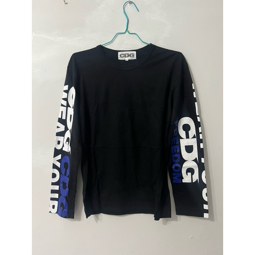 Kaos CDG Lengan Panjang Hitam  M