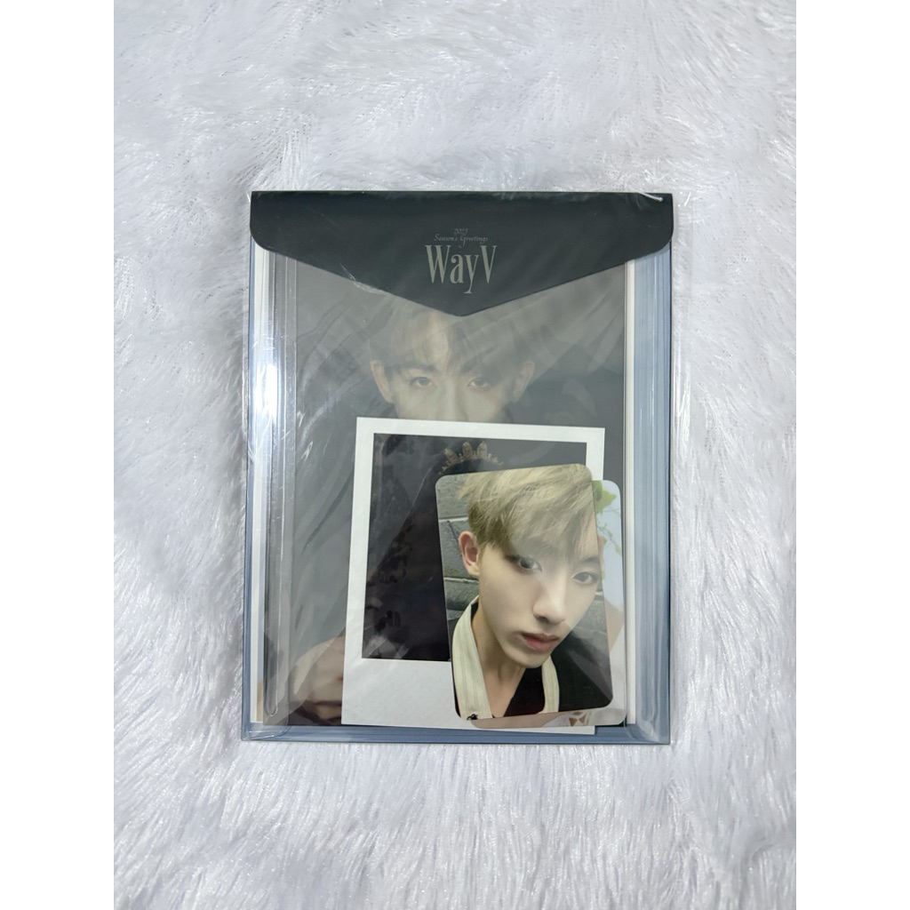 2023 Season’s Greetings Photo Pack WayV Winwin | Photopack SG NCT Winwin
