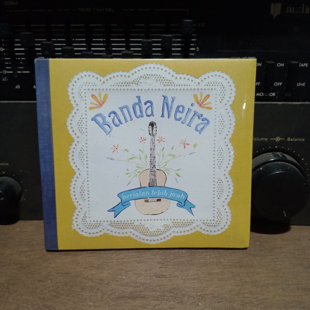 CD Original Banda Neira  - Berjalan Lebih Jauh