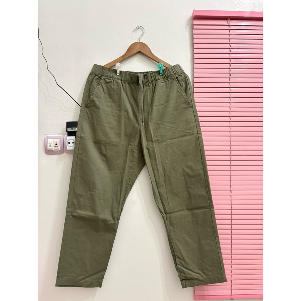 Celana Ankle Uniqlo Olive