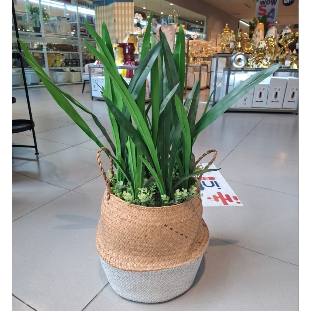 Informa tanaman artificial pot anyam