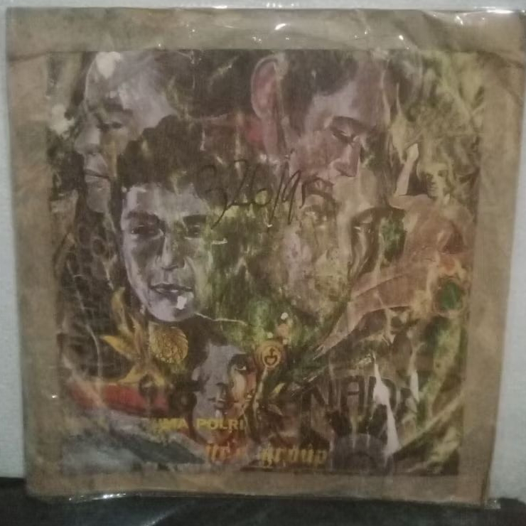 Vinyl Piringan Hitam 12 inch Band 4 Nada - Lagu Merdu