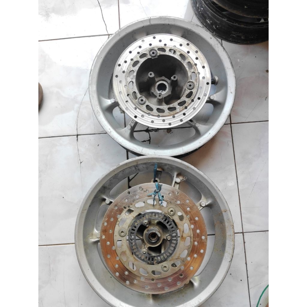 velg depan belakang yamaha nmax old original copotan