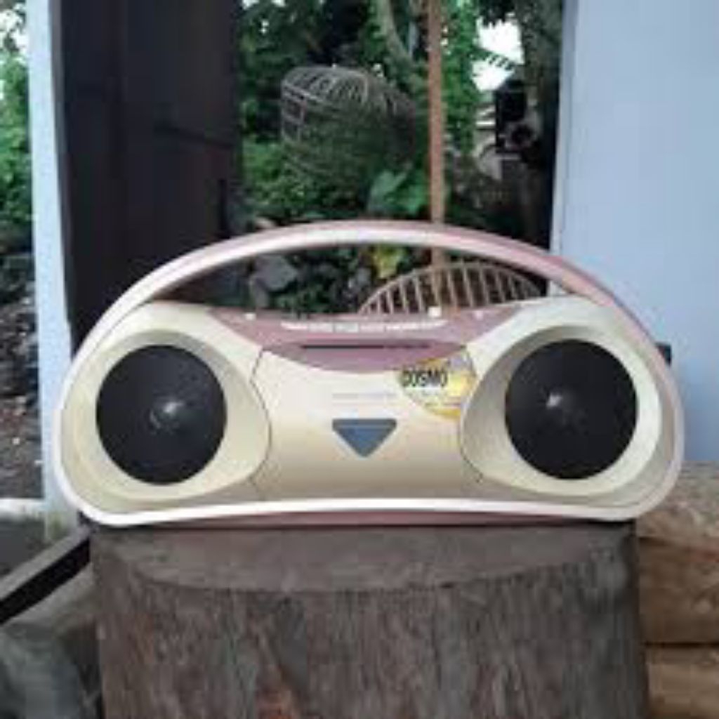 Radio Tape Polytron Cosmo