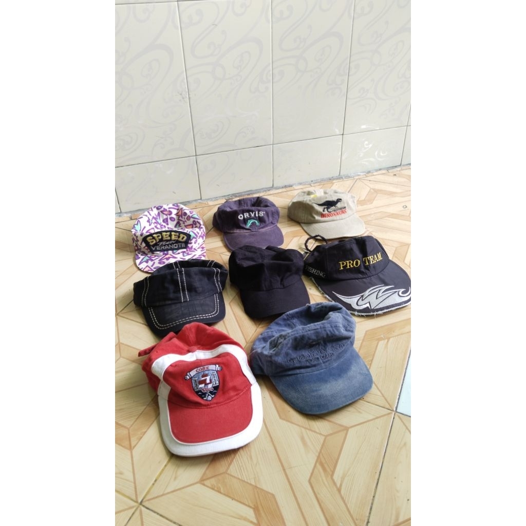 Borongan topi second take all 7 topi