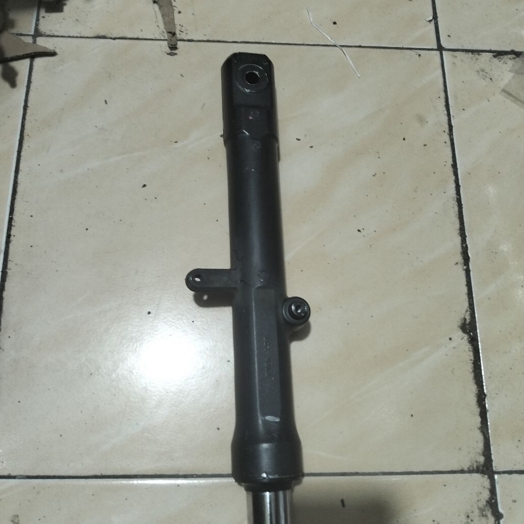 Shok depan kiri viksen Vixion piksen new skok depan kiri viksen Vixion new