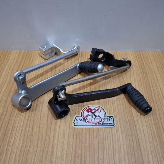 PEDAL VERSNELENG TIGER//TUAS OPERAN GIGI HONDA TIGER 2000 LAMA/TIGER NEW REVO HITAM/SILVER