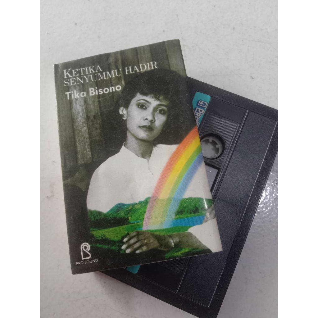 Kaset Pita Tika Bisono