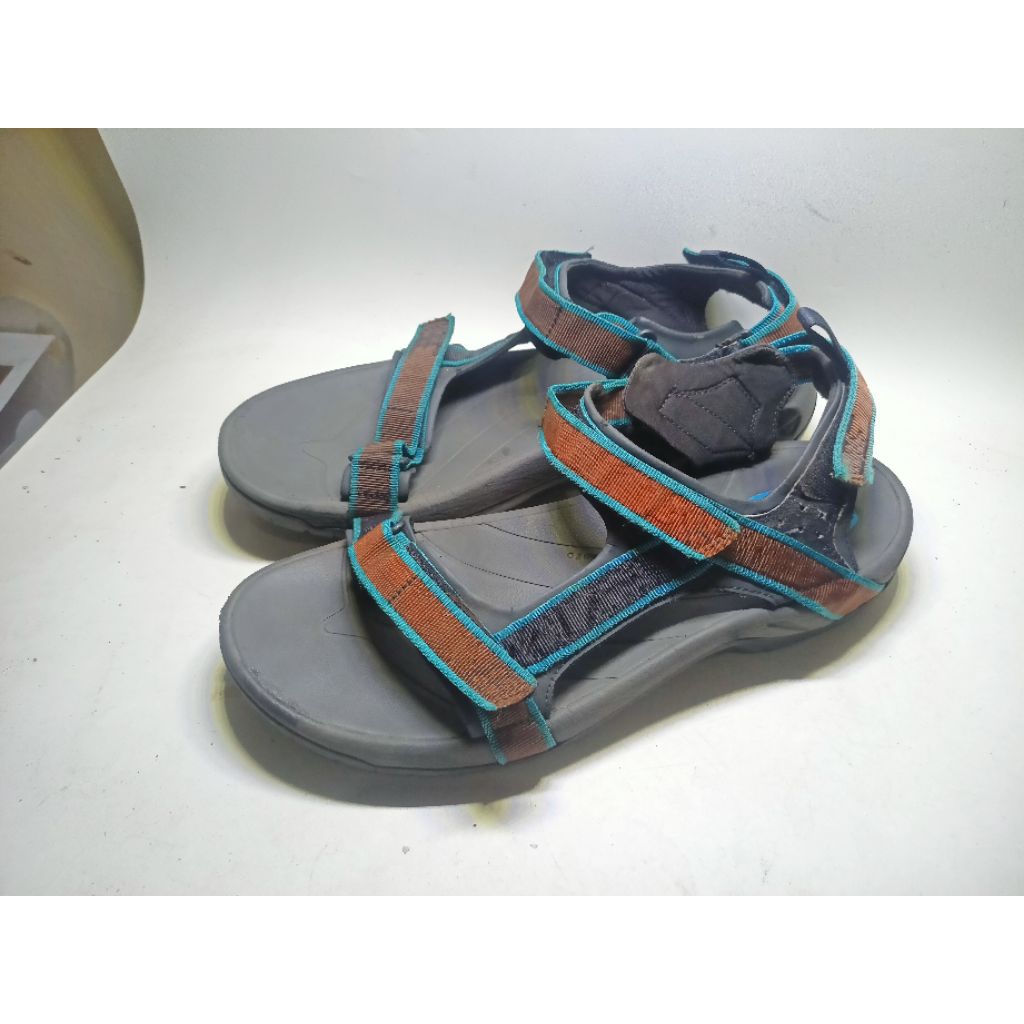 sandal gunung tv second size 45