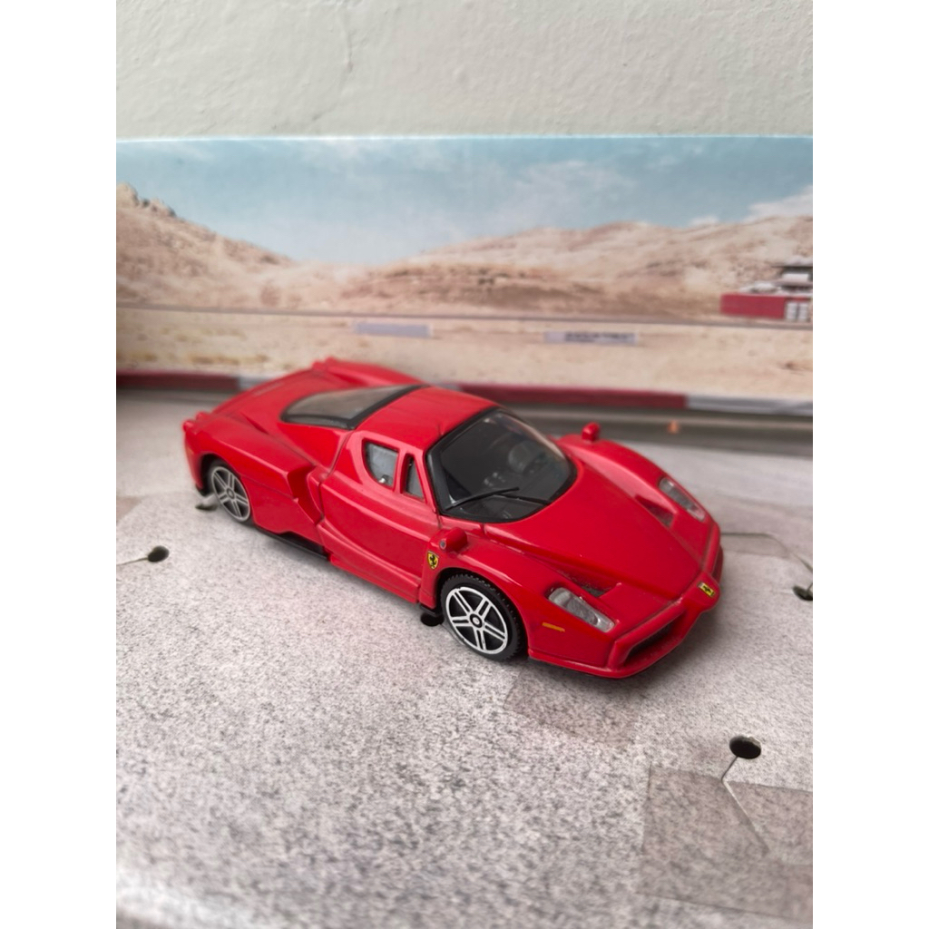 Diecast Bburago FERRARI ENZO 1/43 Loose Original ferrari enzo