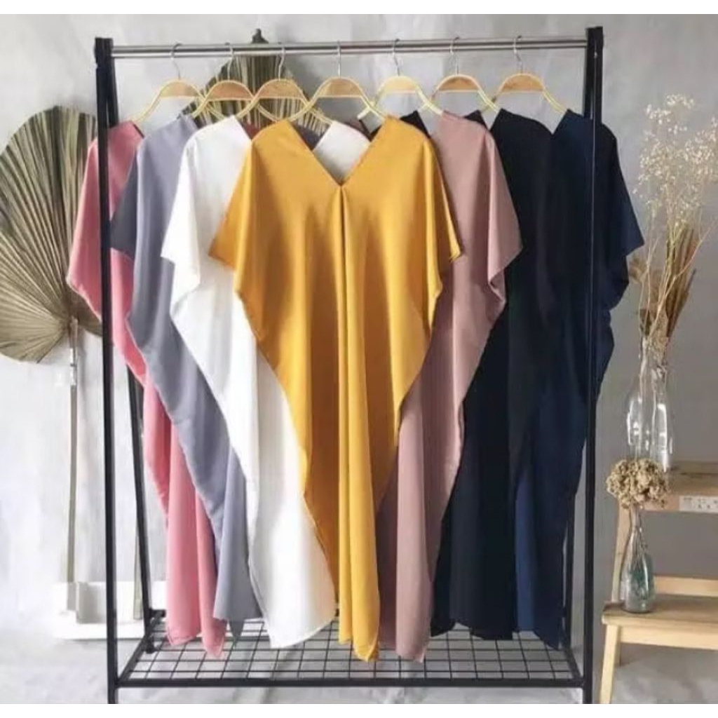 (PRELOVED) DAISHA MIDI/DAILY DRESS/KAFTAN POLOS - LIME