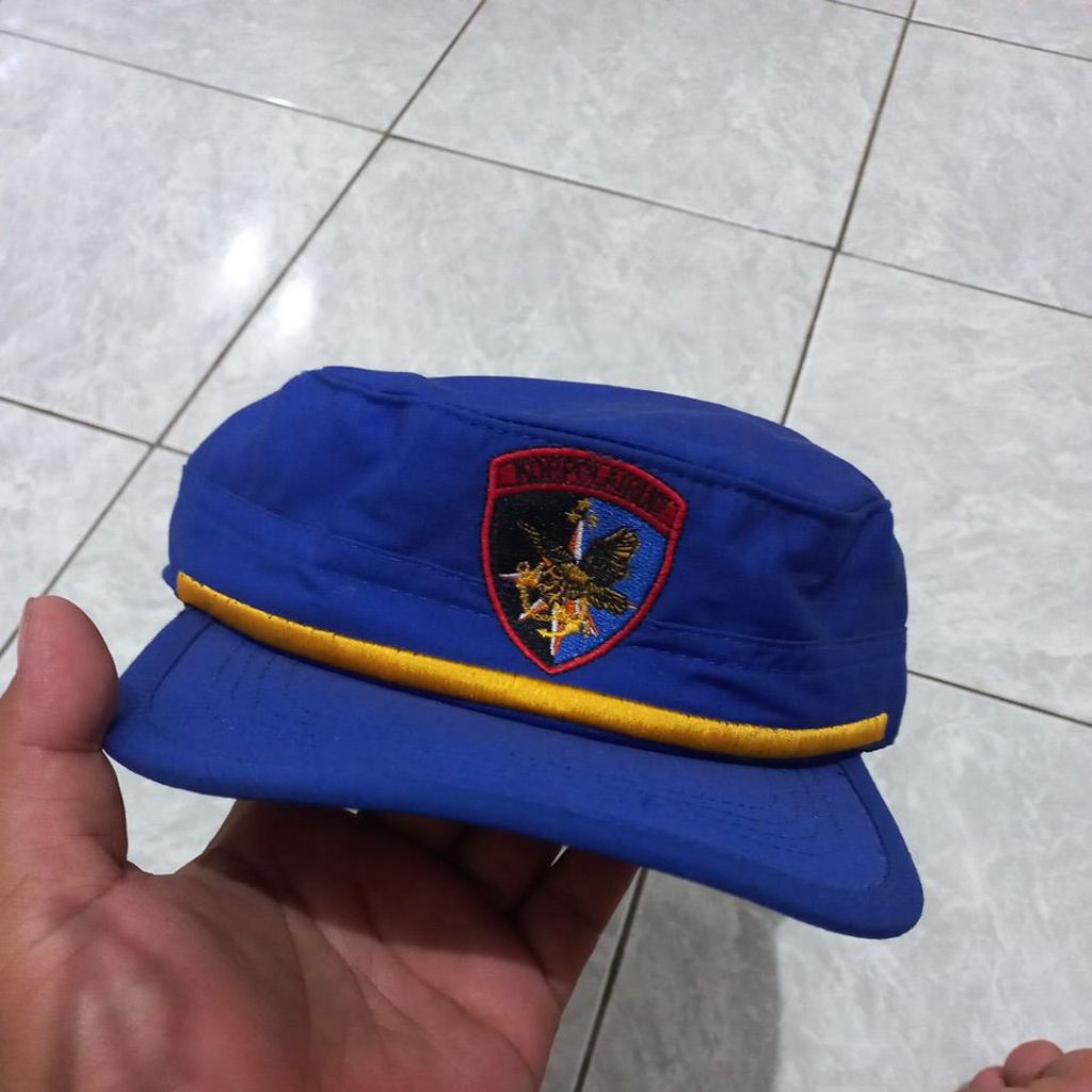topi biru komando pama polair airud