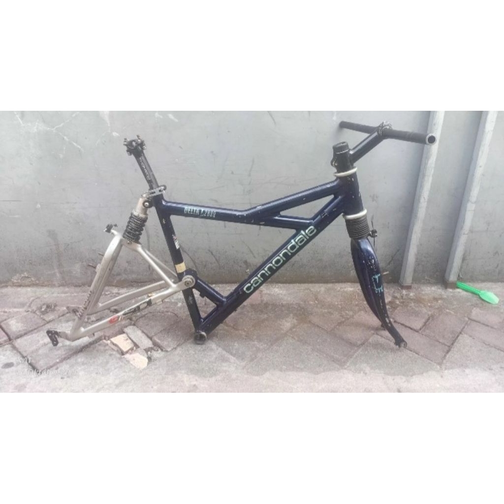 Frameset Cannondale delta v 2000