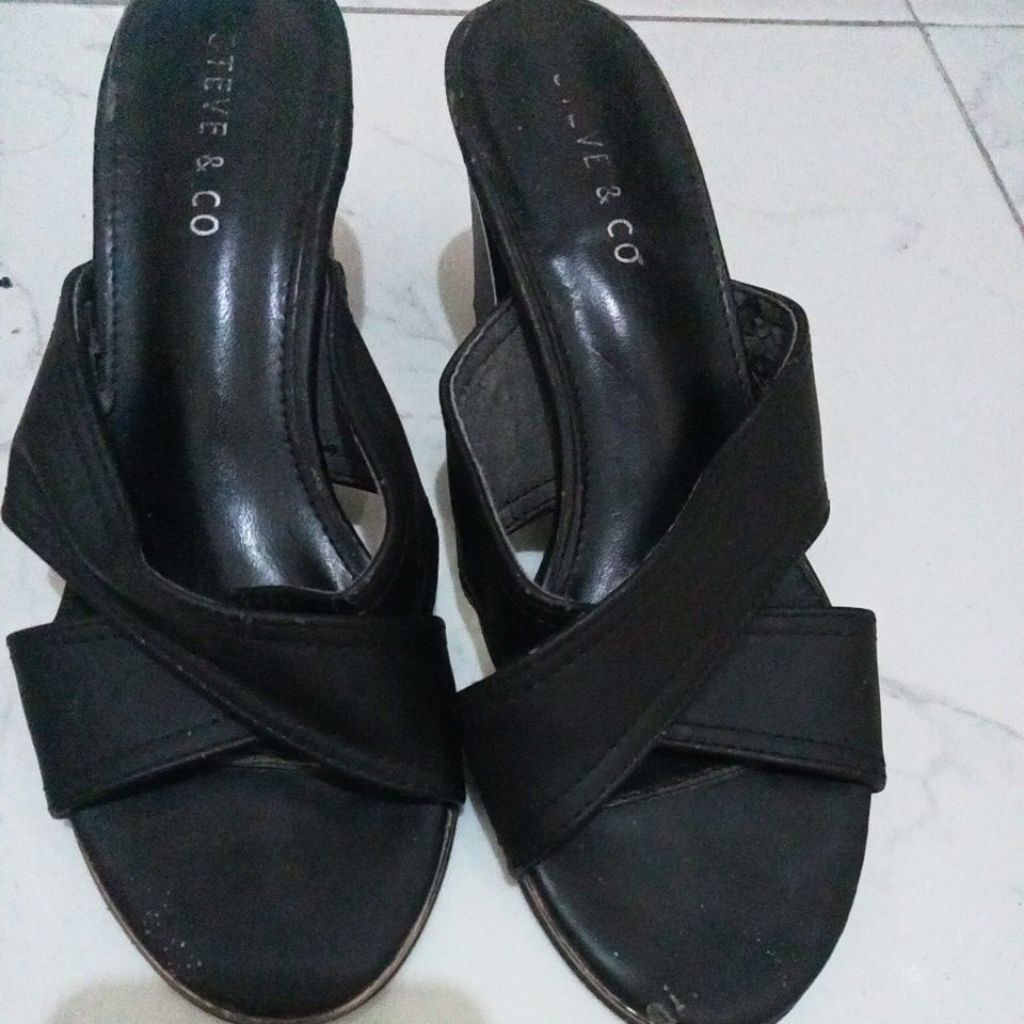 Sandal Wanita Preloved