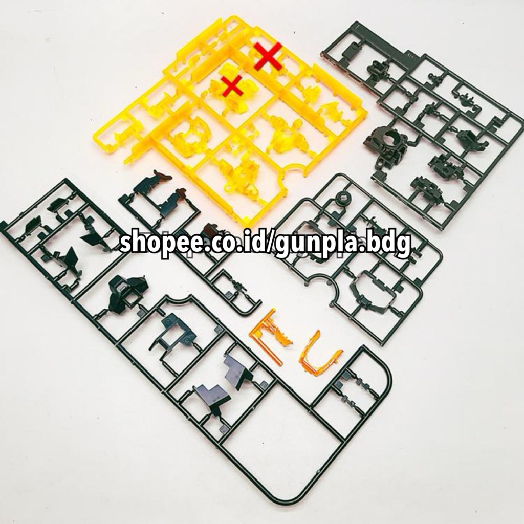 Bandai MG Gundam Banshee Part Body