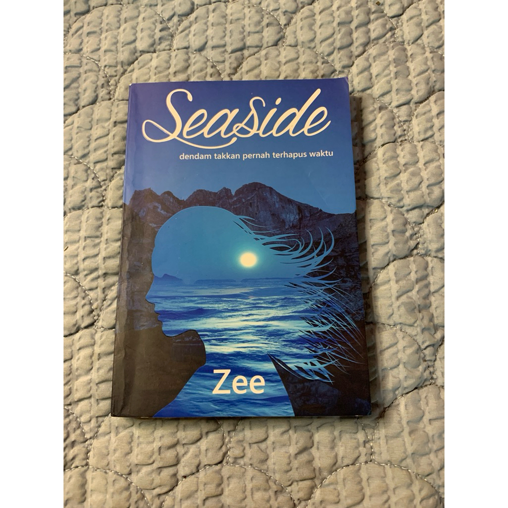 preloved novel seaside by zee