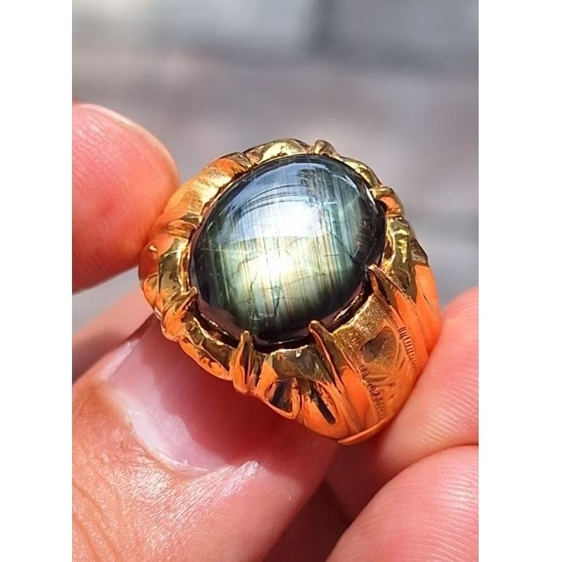 Bangsing kresnadana Black sapphire