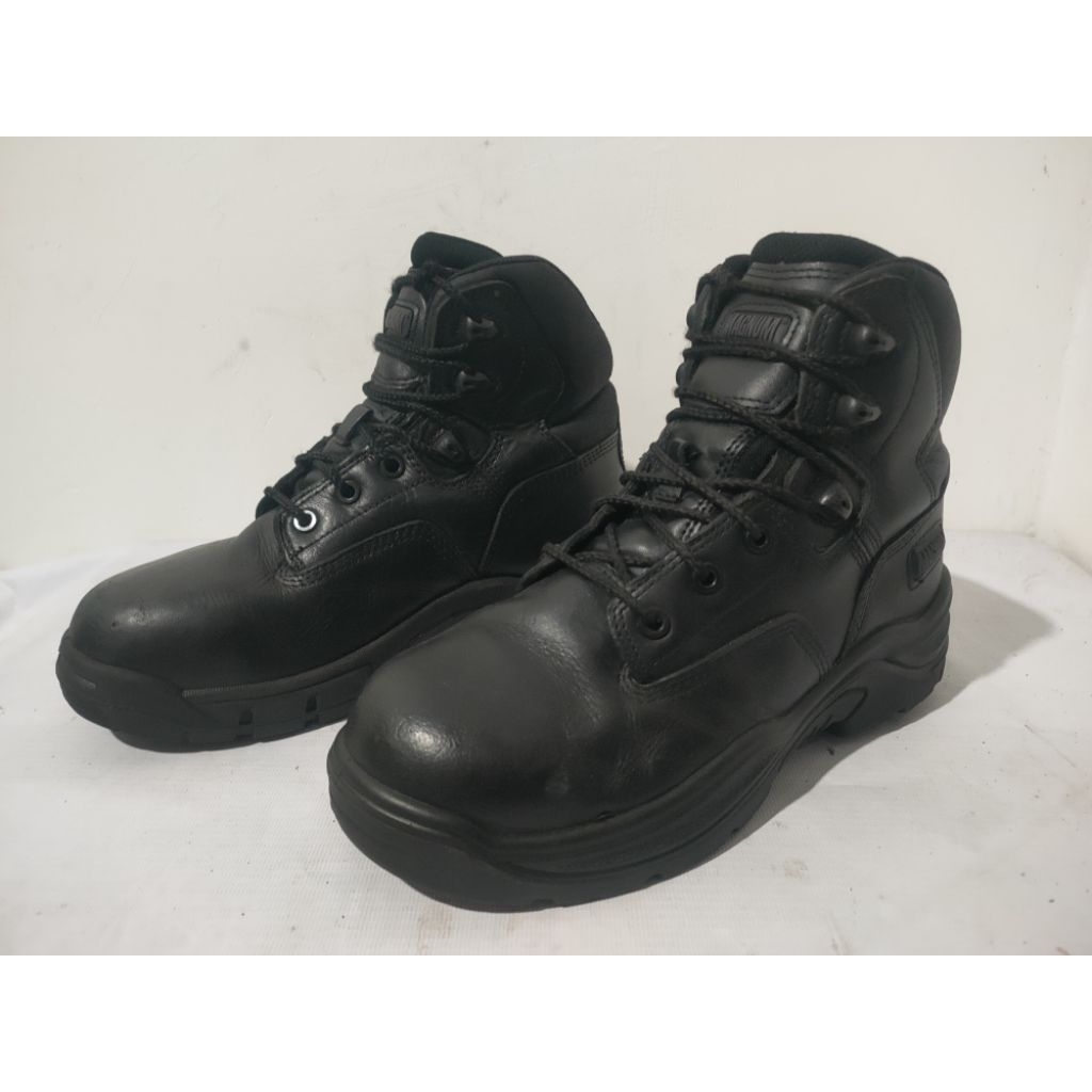 Sepatu Safety Boots Magnum All Black, Size 39