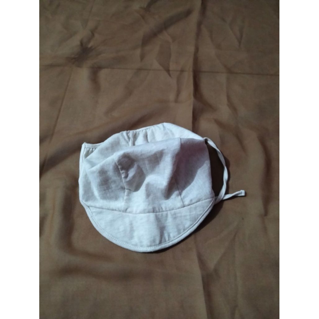 Preloved Topi Bayi