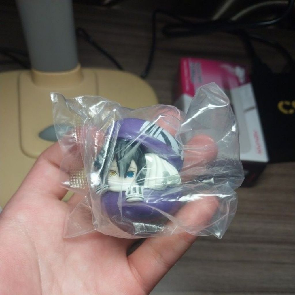 Chara Macaron Demon Slayer/Kimetsu No Yaiba Obanai (No Kapsul, Sealed)