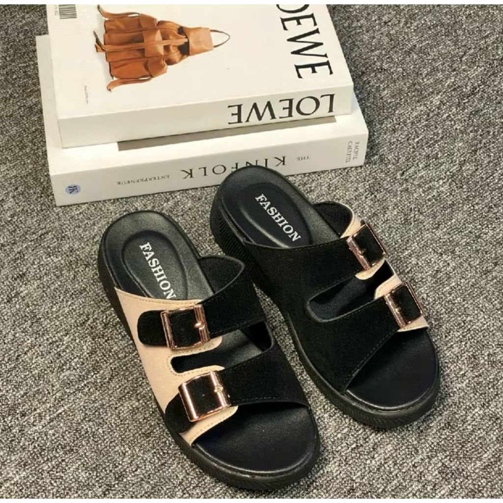 Sandal Wedges Wanita Kekinian / Sandal Wanita Kekinian