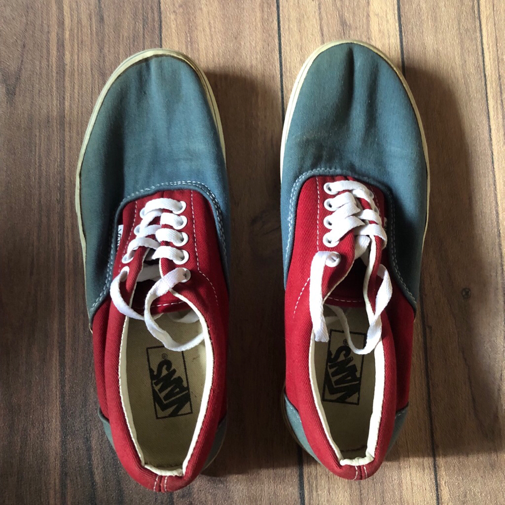 Sepatu/Vans/Size43