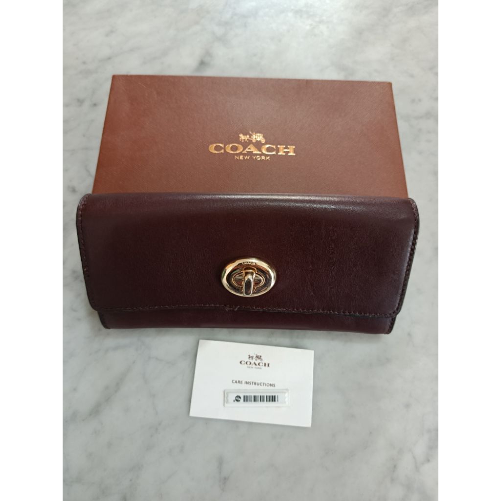 coach turnlock slim Envelope wallet