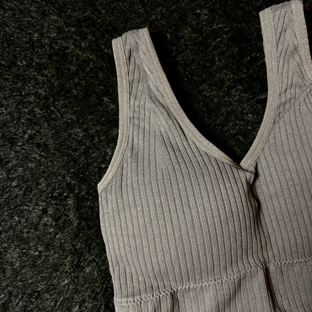 Bra Tanktop Abu Premium (preloved)
