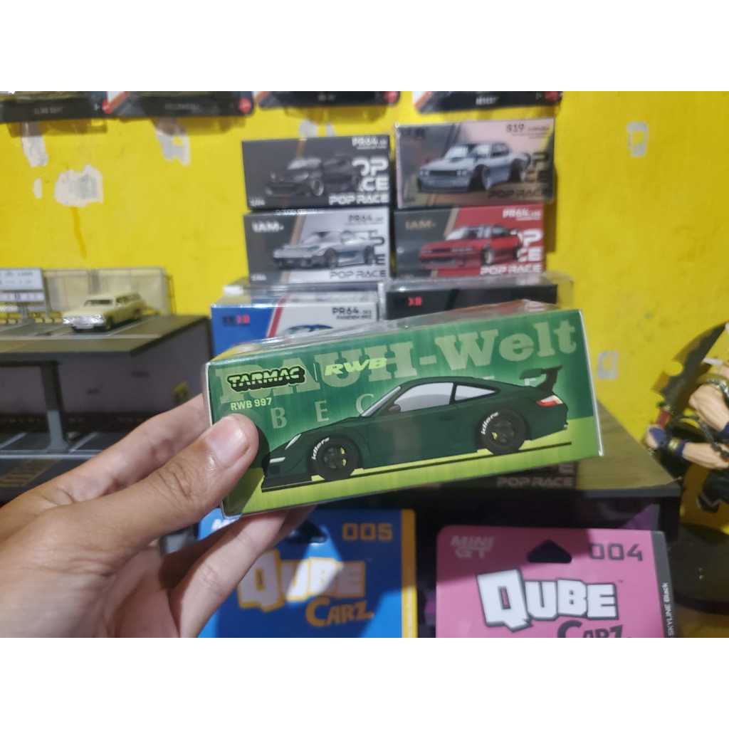 Tarmac Works x RWB Porsche 997 Tsubasa Green Bakajin IDE 2025