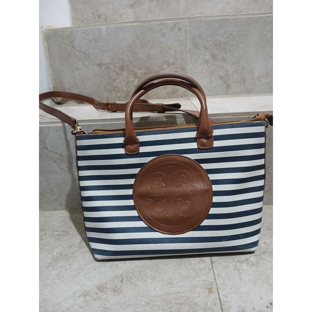 Preloved Tas Les Catino Tokyo Kayio Satchel