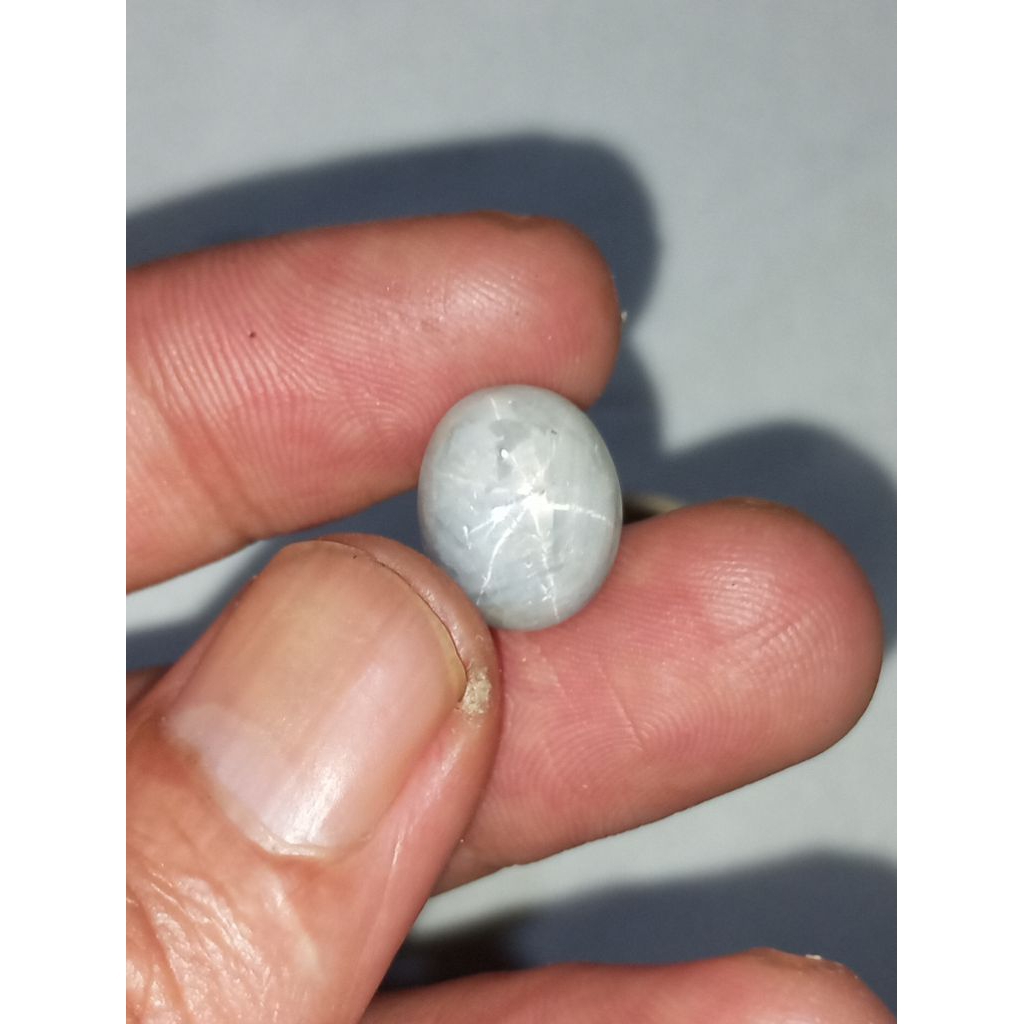 yakut putih star birma