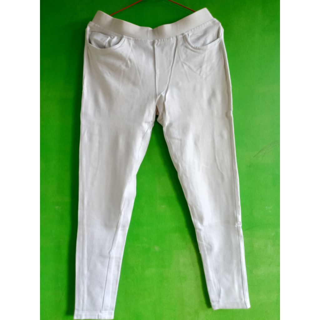 Celana Panjang Second