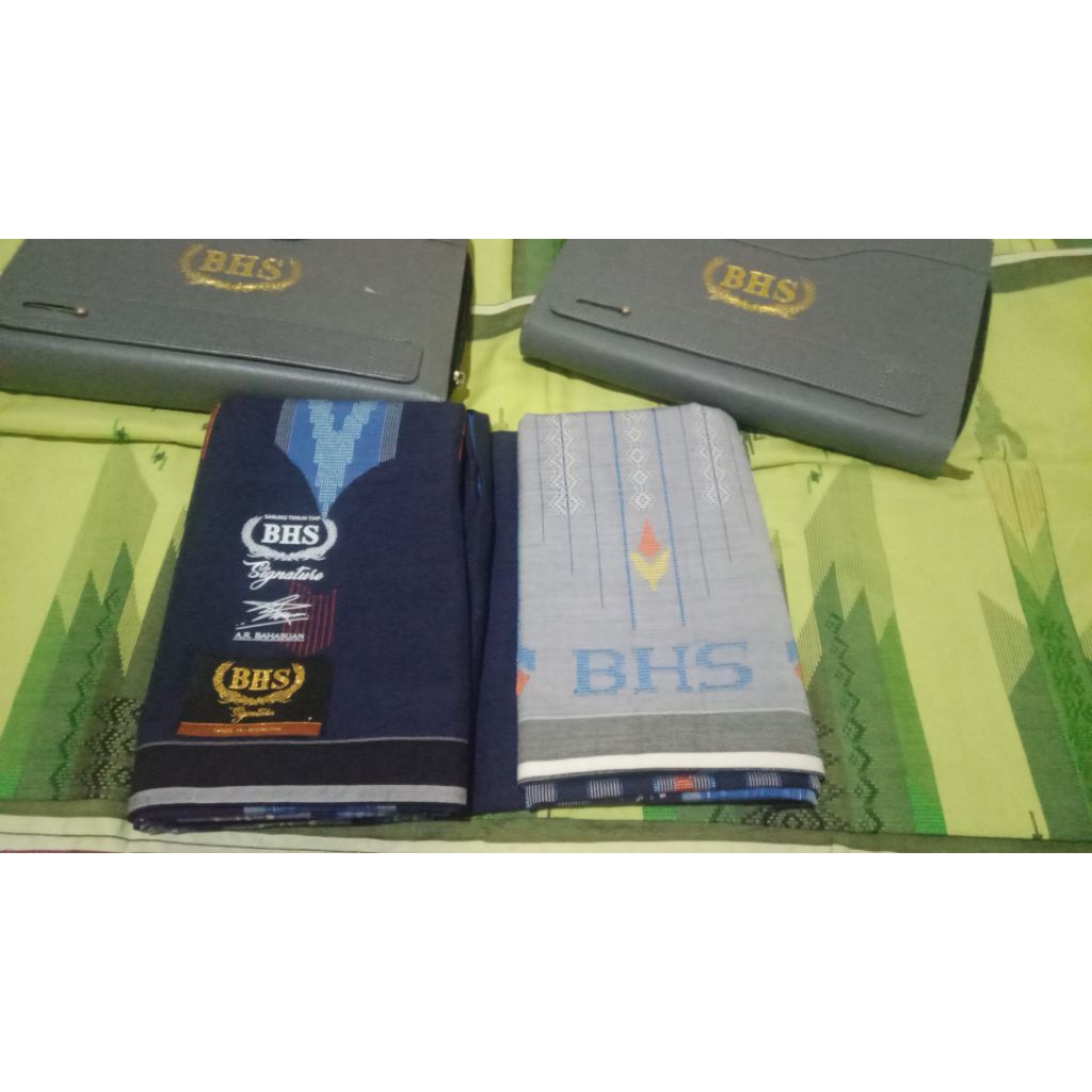 BHS SIGNATURE SGC GOLD SECOND LIKE NEW