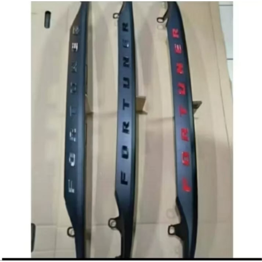 Trunklid hitam doff / hitam glossy allnew Fortuner 2016-2021