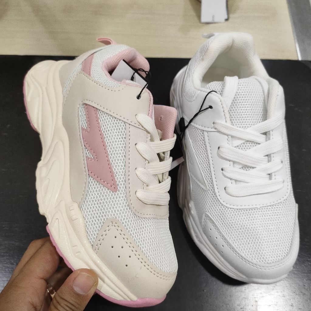 Sneakers anak Cewek Nevada 31-35