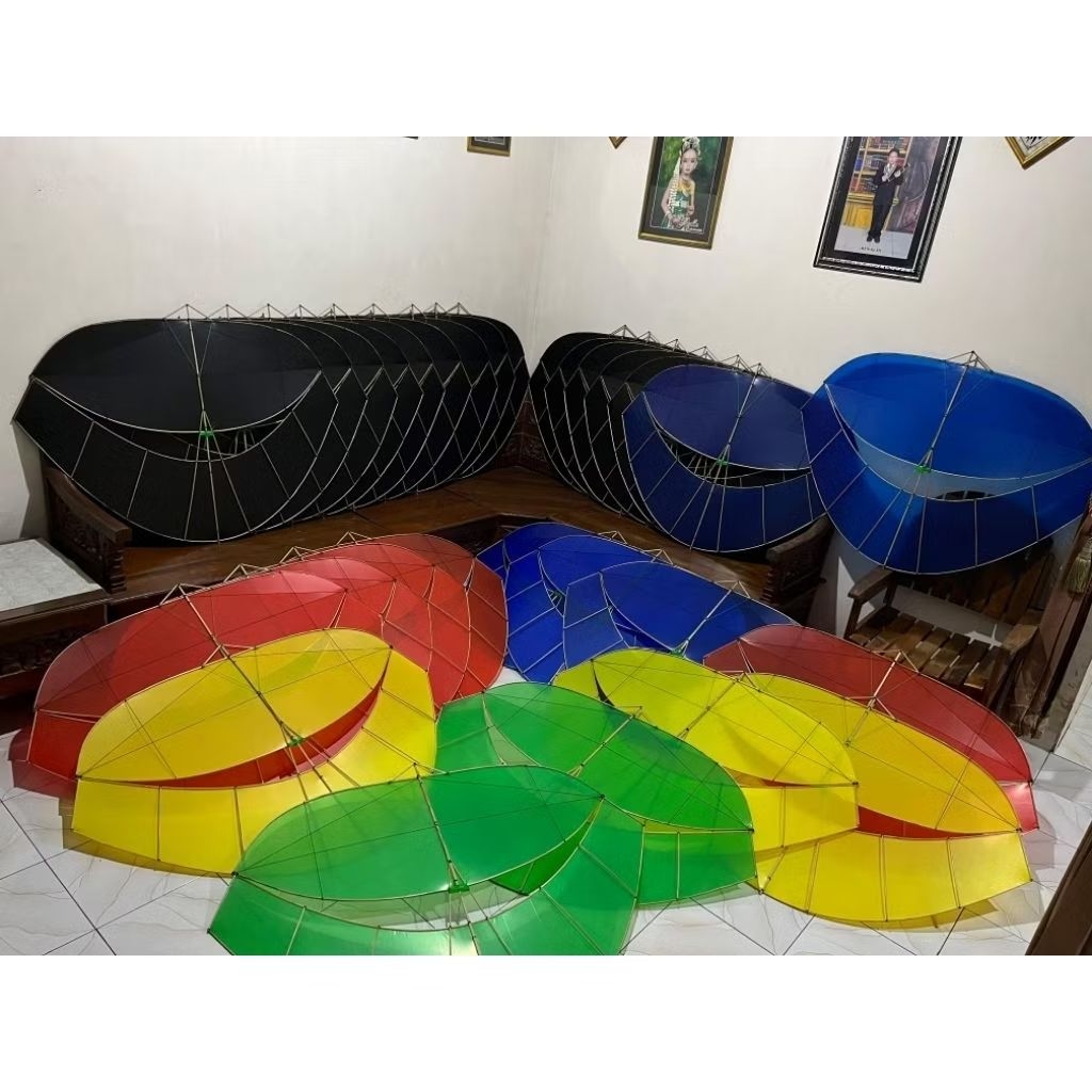 Layangan Pegon Ceper sayap 1,2 meter nano sendaren 2 meter