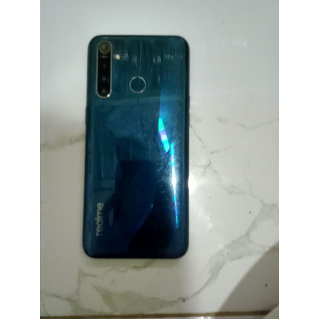 hp second realme 5pro