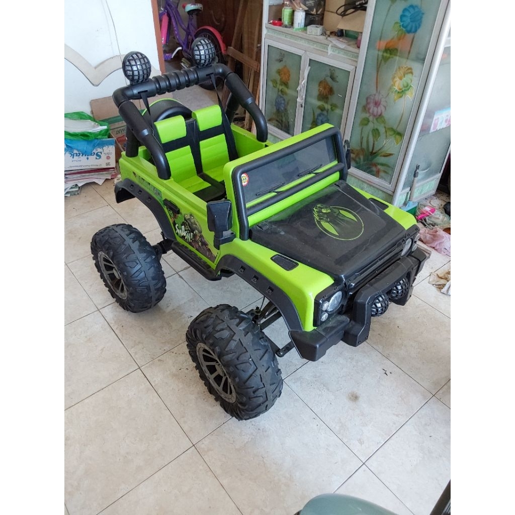 mobil aki anak anak besar