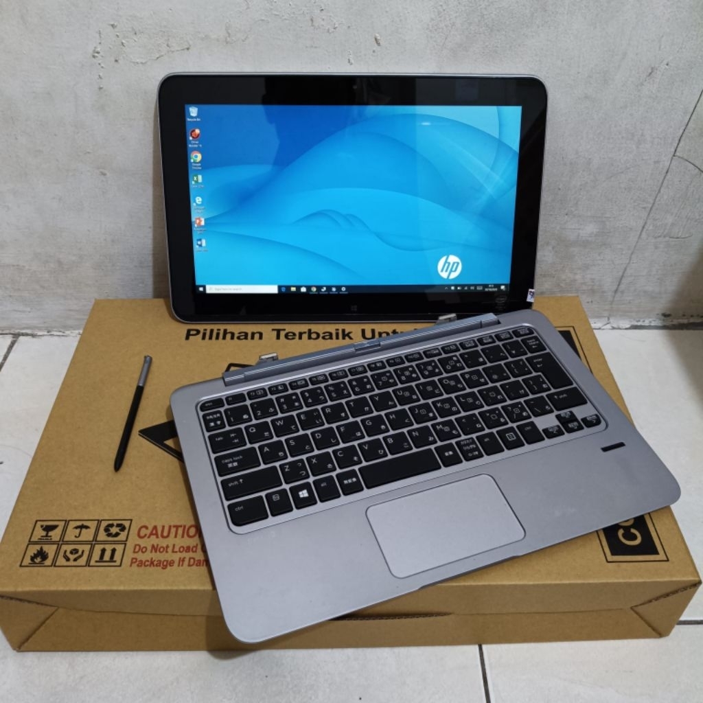 Laptop HP Elite x2 1011 G1 Tablet, #Toucscreen, Layar Bisa Jadi Tab + Pen Stylus ORI, ntel Core M-5Y
