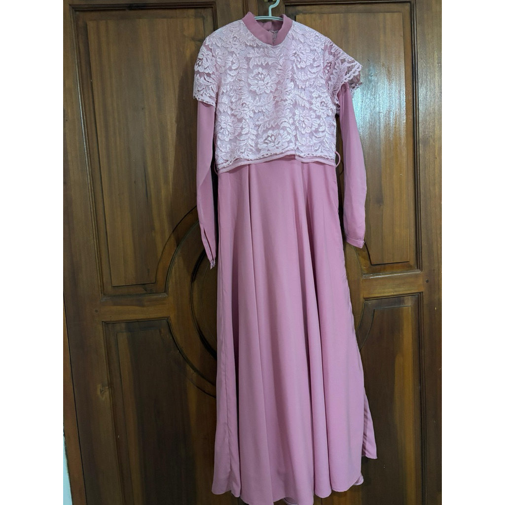 [Preloved] Dress pesta pink BUTIK bahan Silk
