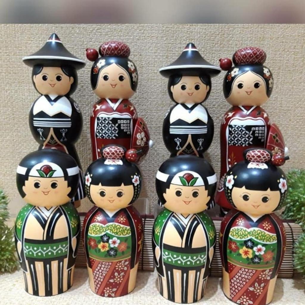 Boneka_Kayu_Jepang