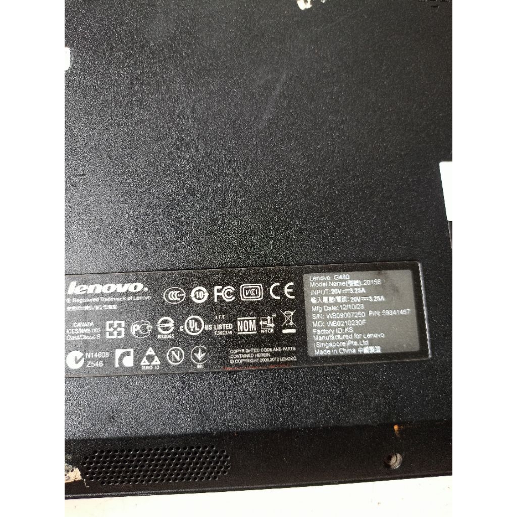 casing laptop Lenovo G480 full set.