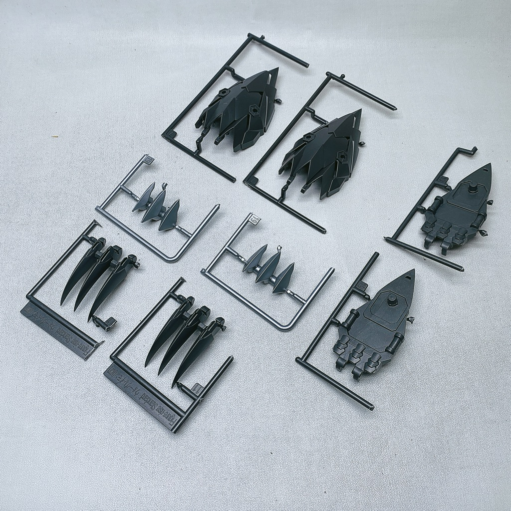 Bandai Figurise Standard Black Wargreymon Part Claw